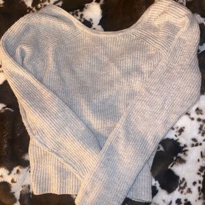 ARIE BACKLESS SWEATER